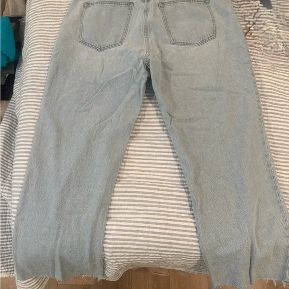 Abercrombie & Fitch Blue Relaxed Curve Love Jeans - Picture 4 of 4